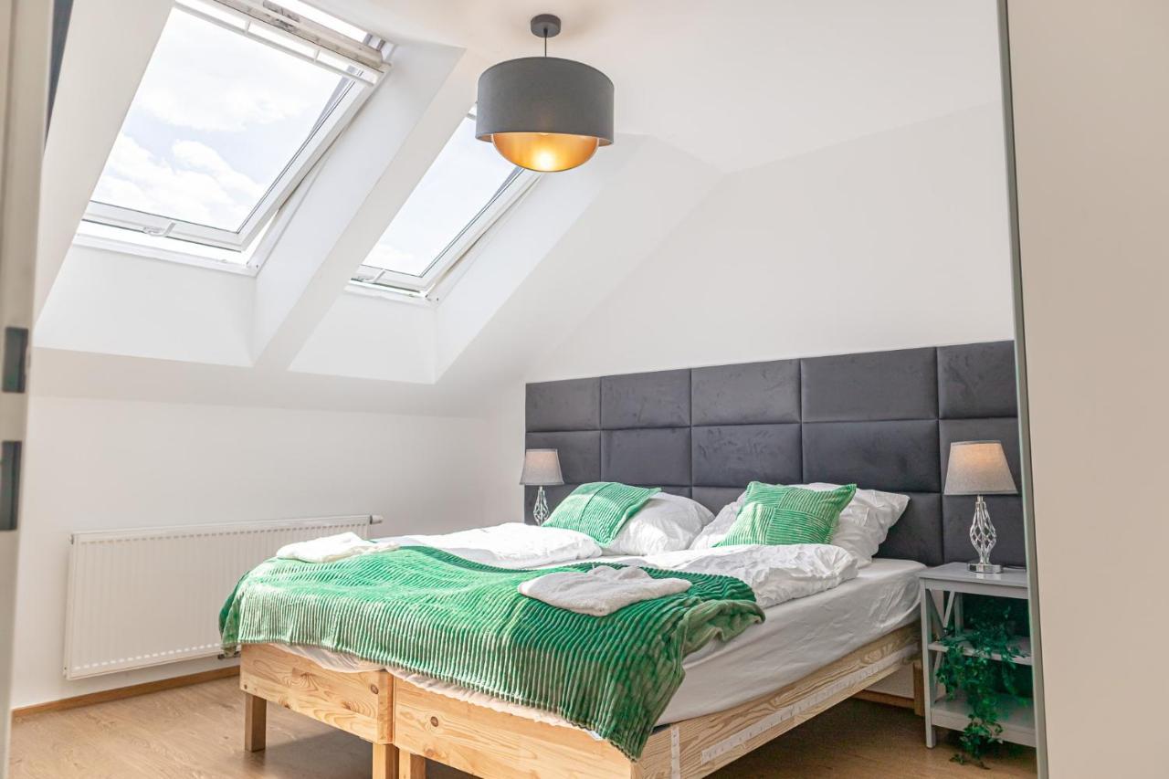 Charming 1br And 1lr Modern Design Donaustadt Viena