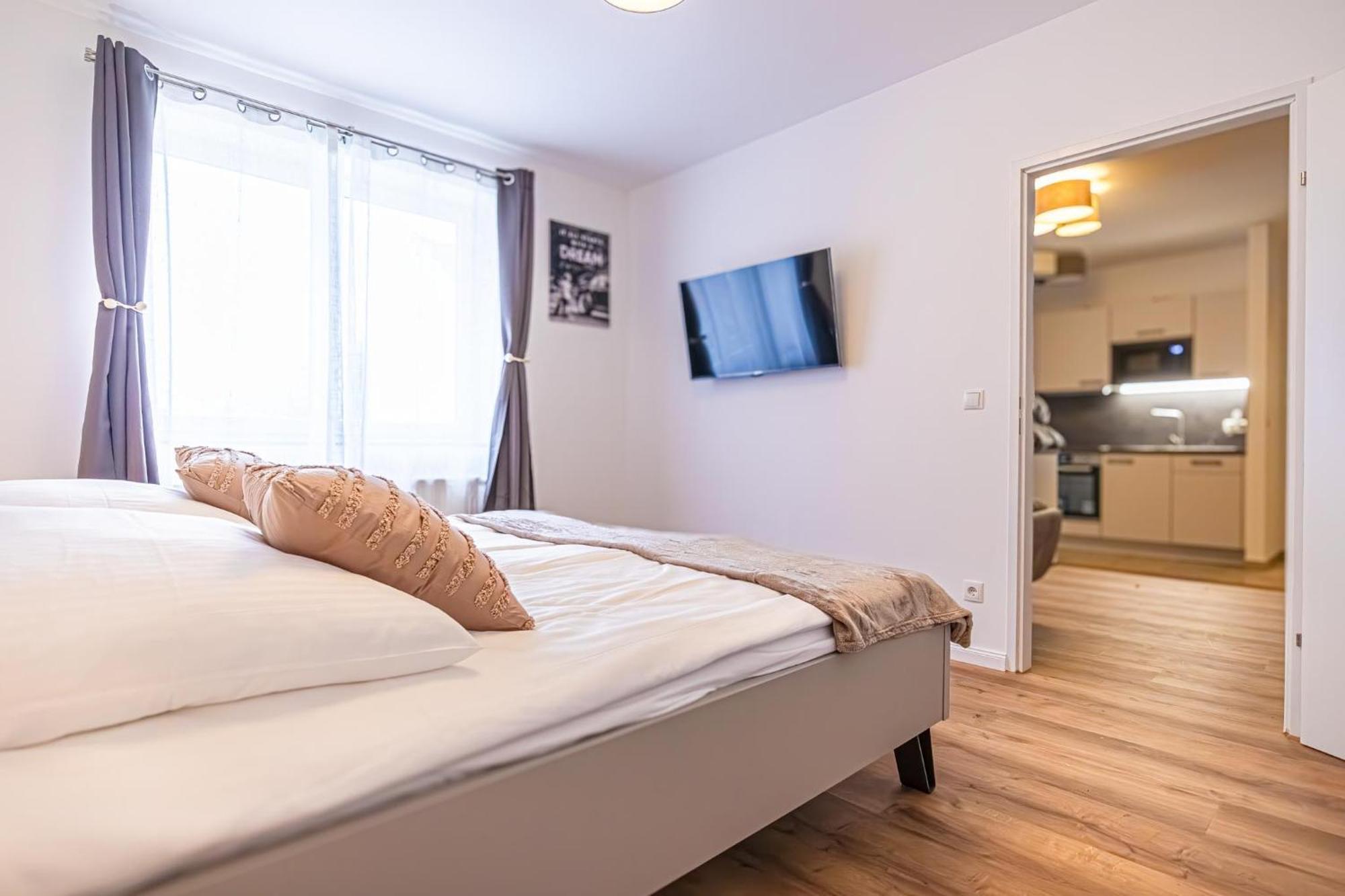 Charming 1br And 1lr Modern Design Donaustadt Apartamento *