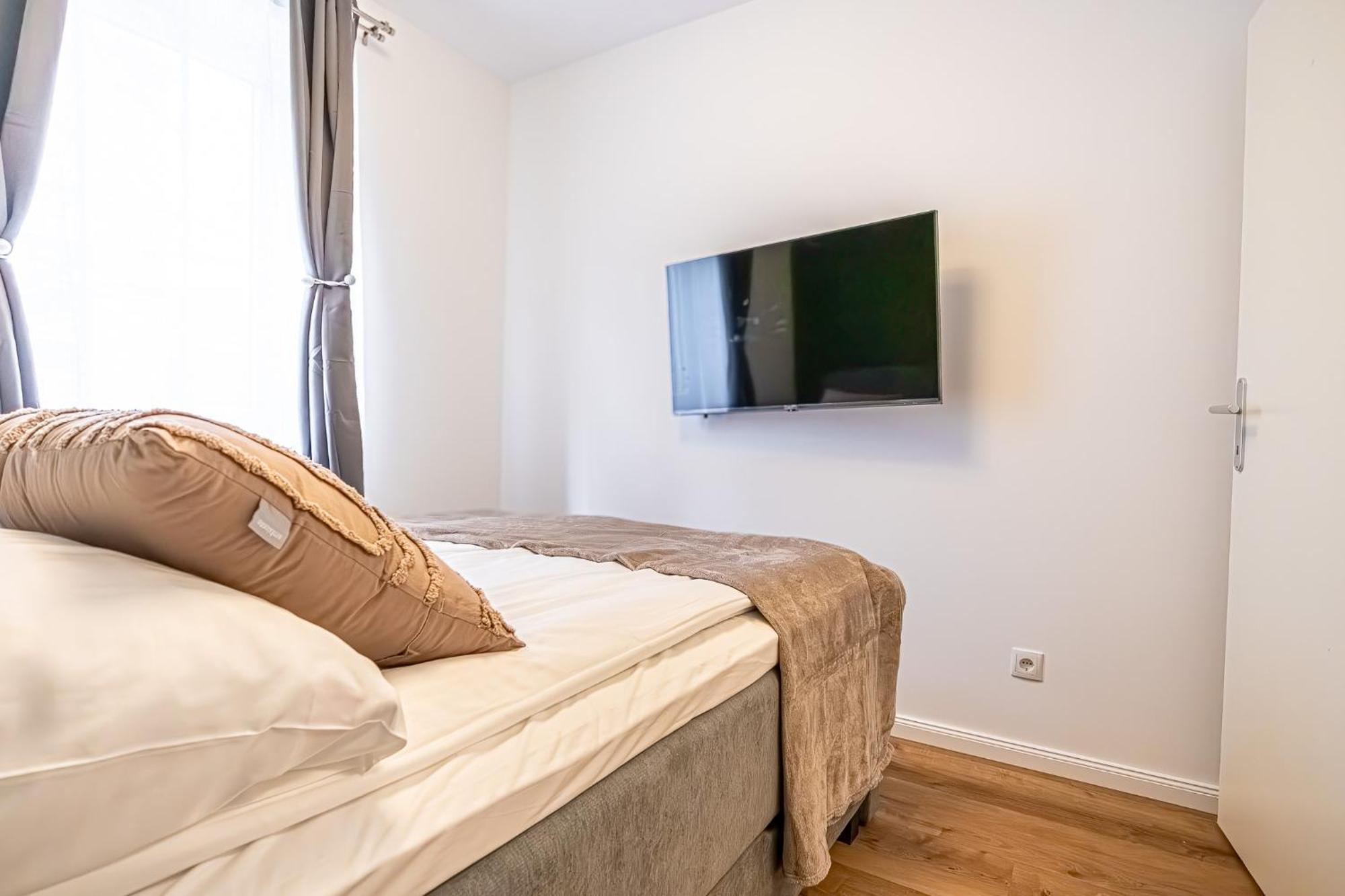 Charming 1br And 1lr Modern Design Donaustadt Apartamento Viena