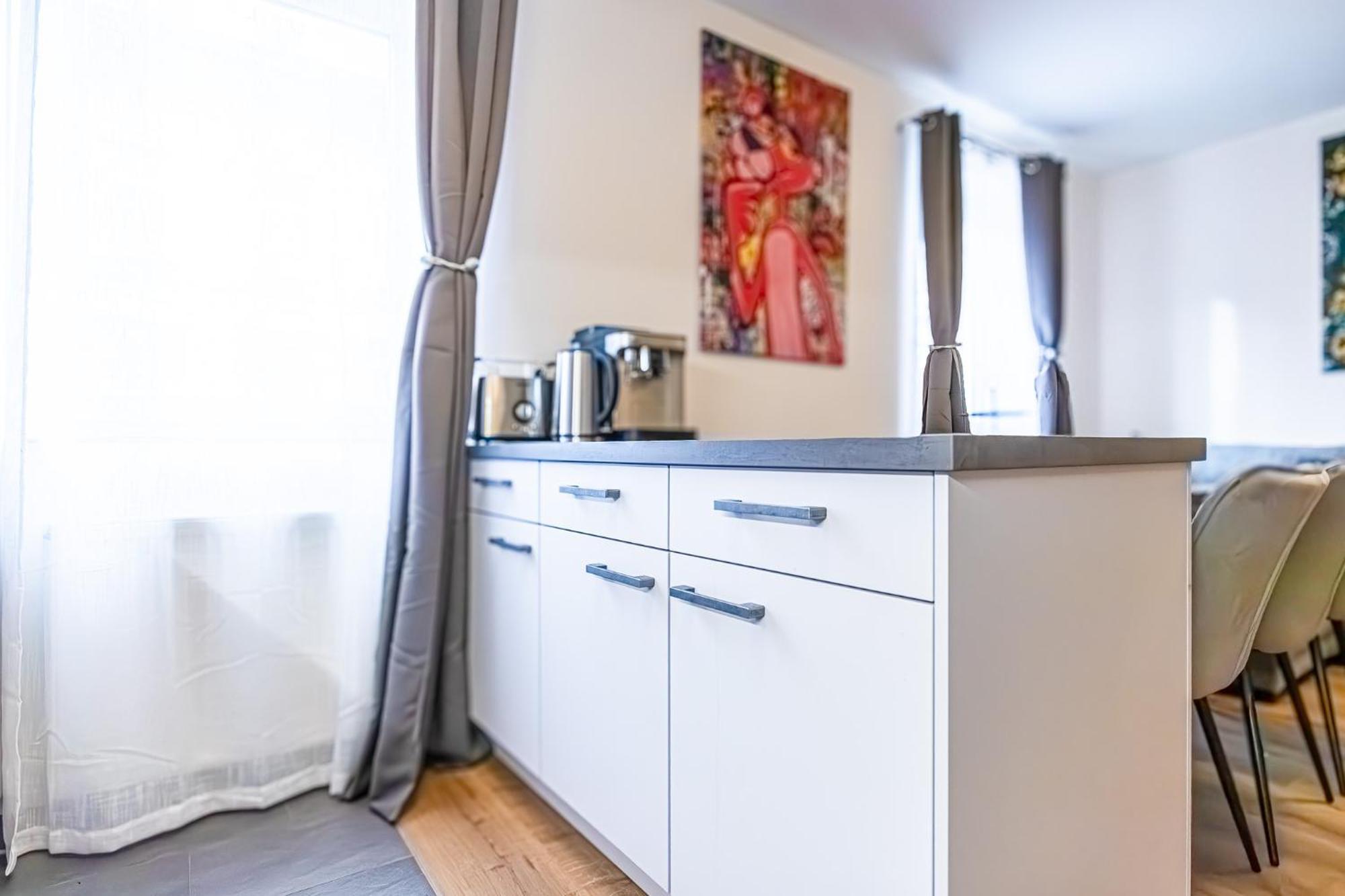 Charming 1br And 1lr Modern Design Donaustadt Apartamento Viena