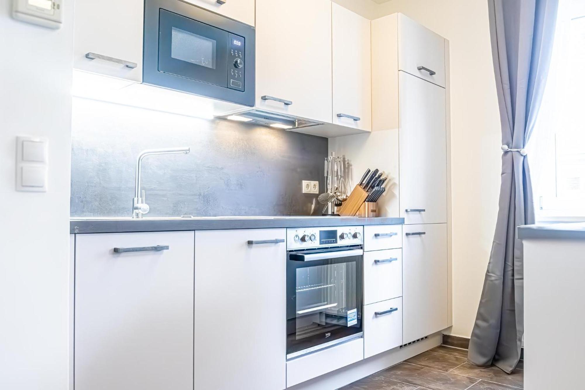 Charming 1br And 1lr Modern Design Donaustadt Apartamento Viena